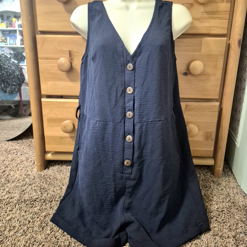 Shein V-Neck Navy Button-Front Sleeveless Romper Size M